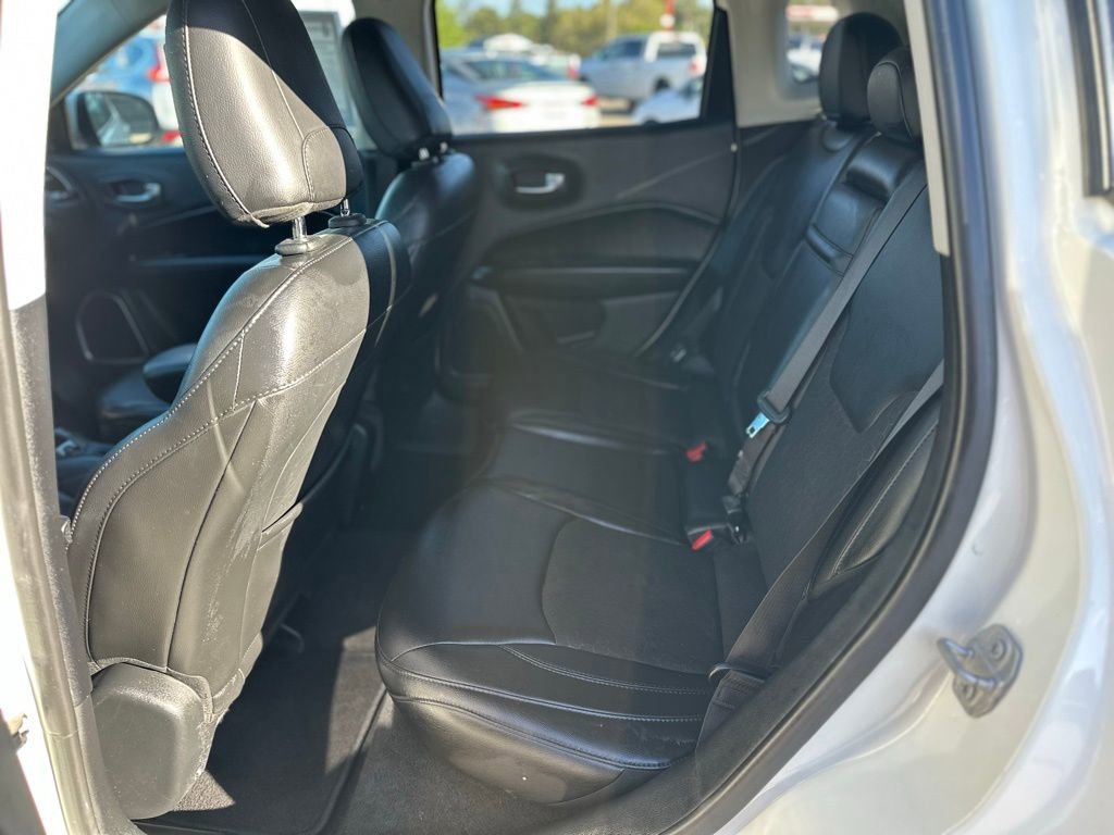 Used 2018 Jeep Compass Altitude w/ Popular Equipment Group image 29