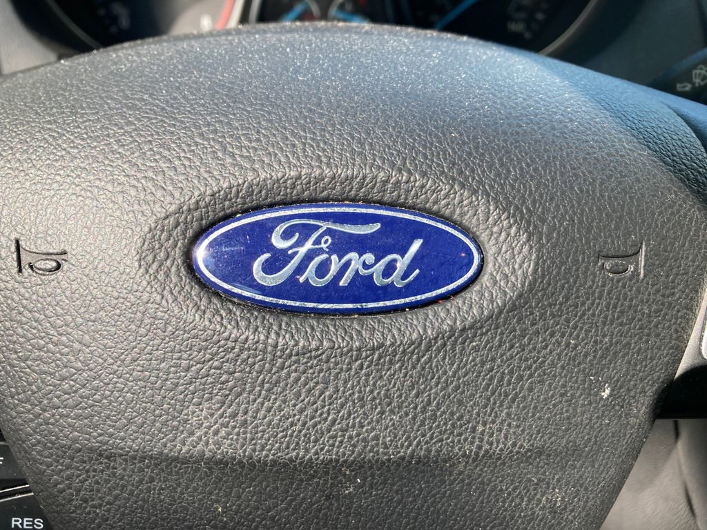 Used 2017 Ford Focus SE w/ Cold Weather Package image 26