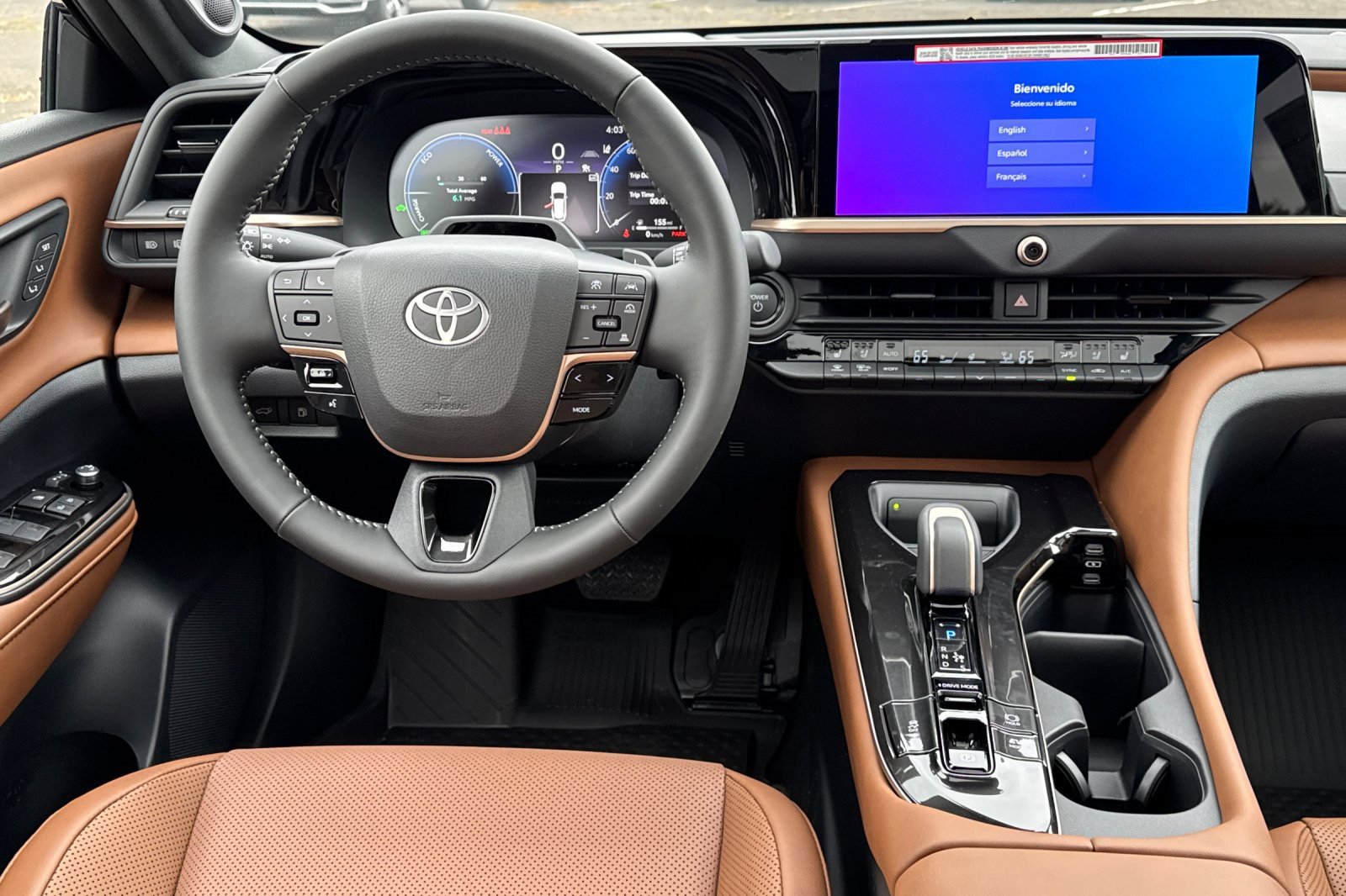 New 2025 Toyota Crown Signia image 14