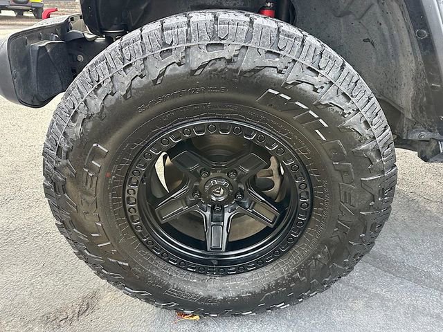 Used 2020 Jeep Gladiator Rubicon image 28