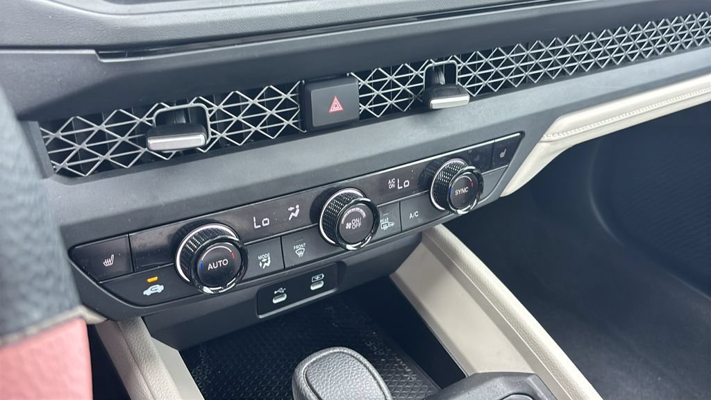 Used 2024 Honda Accord EX image 17