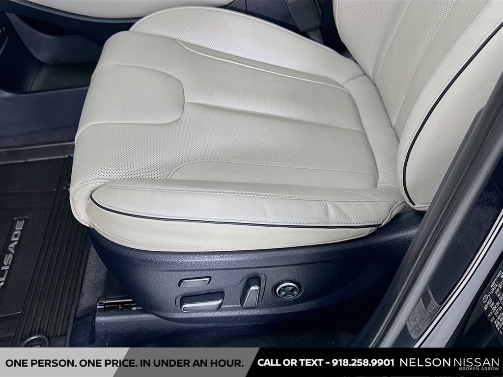 Used 2024 Hyundai Palisade Limited image 20