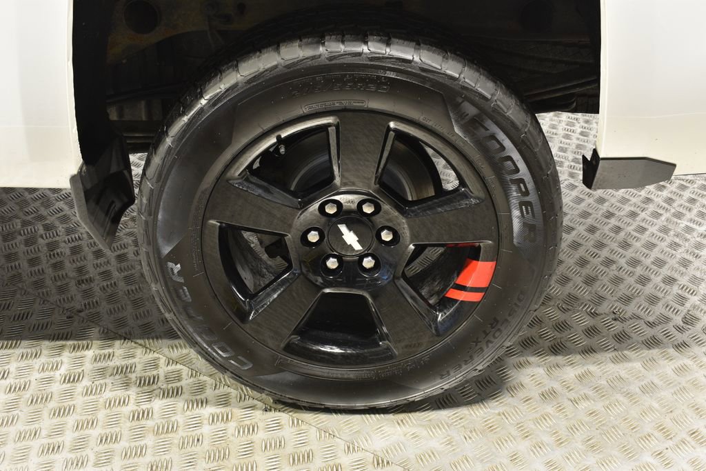 Used 2018 Chevrolet Silverado 1500 LT w/ Redline Edition image 35
