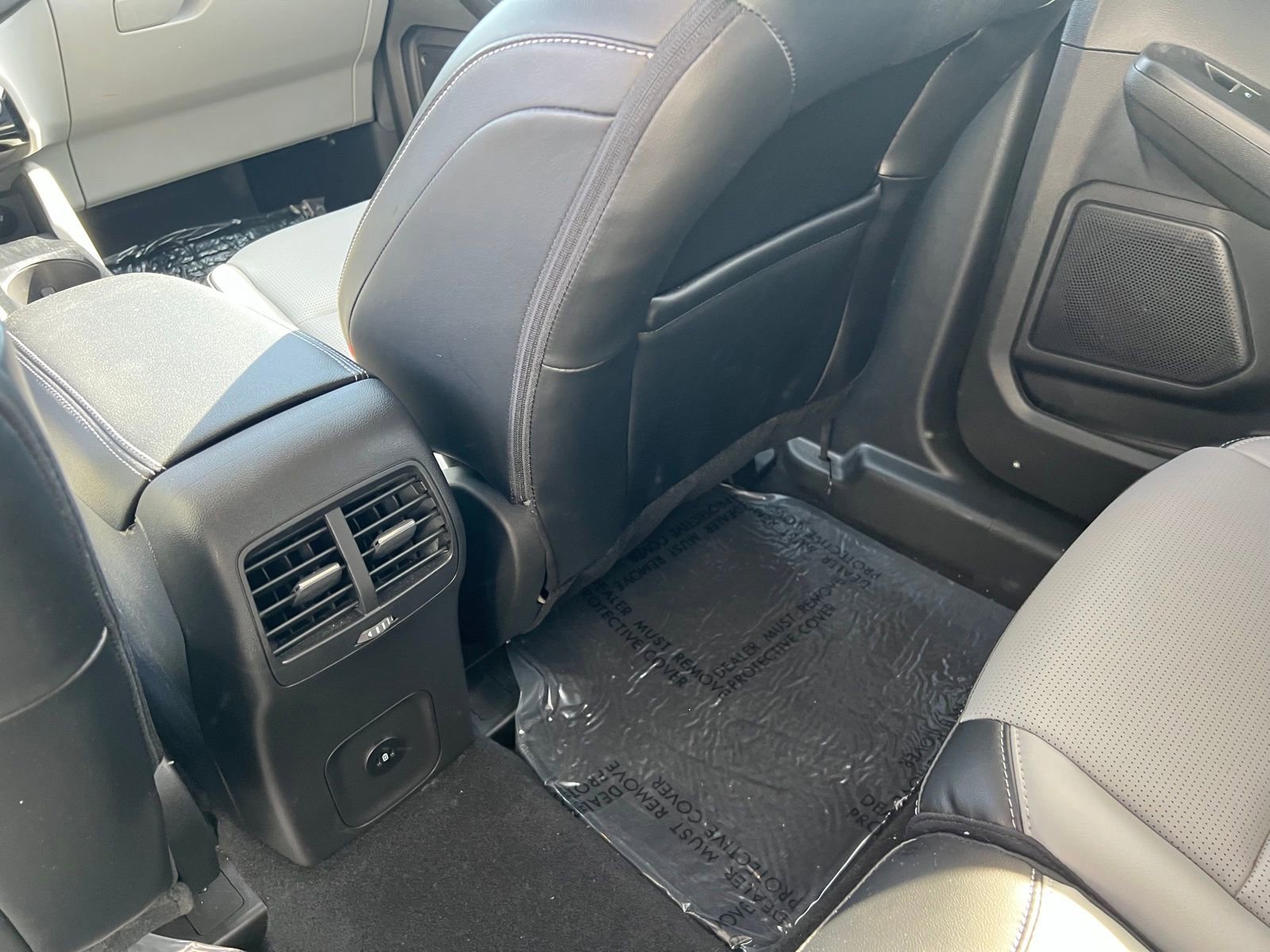 Used 2023 Ford Escape Platinum image 15