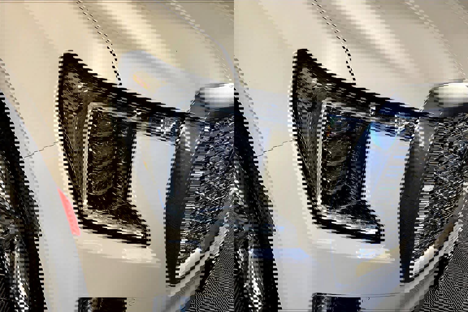 Certified 2023 GMC Yukon XL Denali image 26