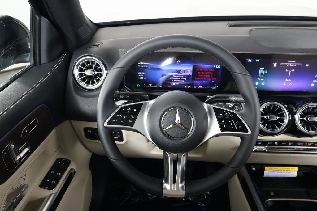 New 2026 Mercedes-Benz GLB 250 4MATIC image 3