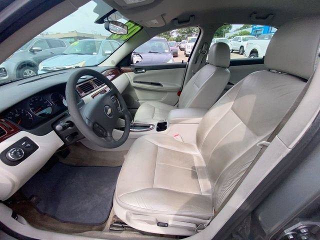 Used 2008 Chevrolet Impala LT FWD image 16