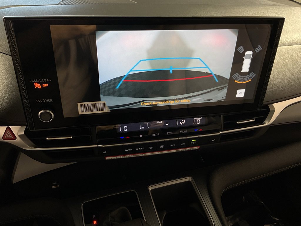 New 2026 Toyota Sienna XLE FWD image 7