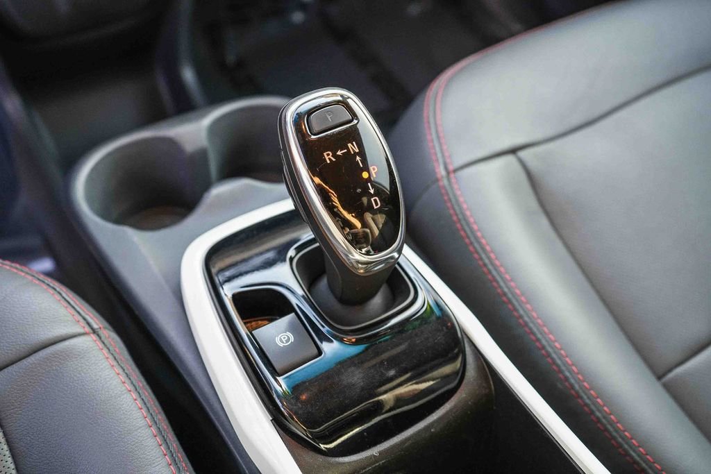 Used 2019 Chevrolet Bolt Premier FWD image 19
