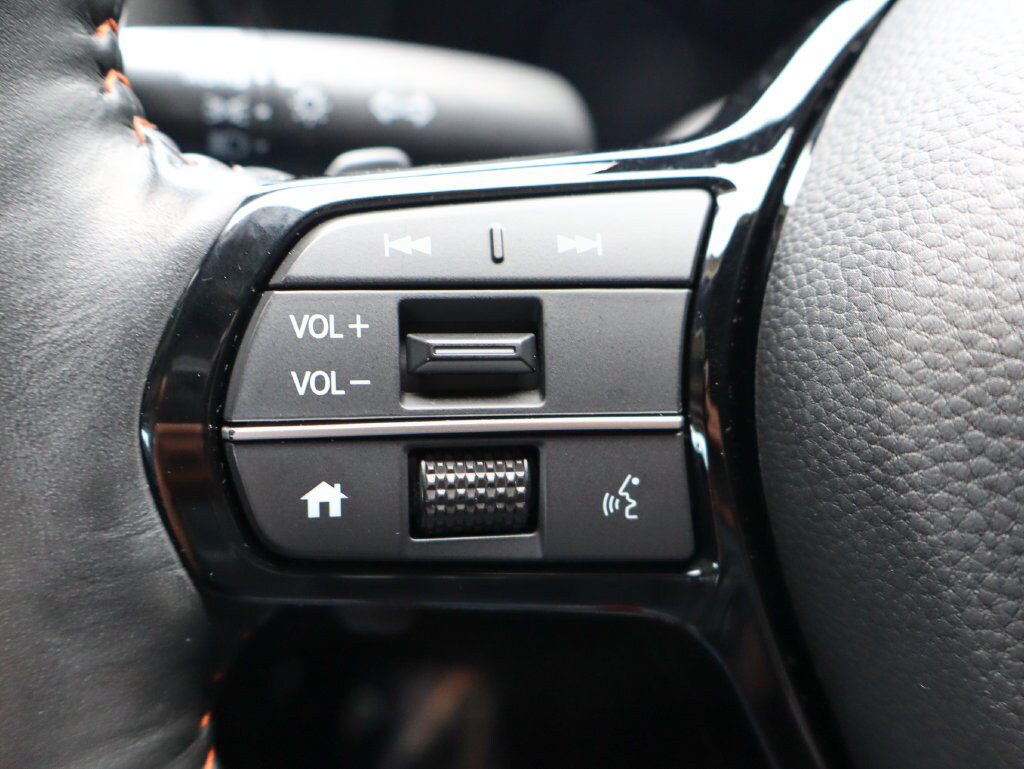 Used 2024 Honda CR-V Sport Touring image 30