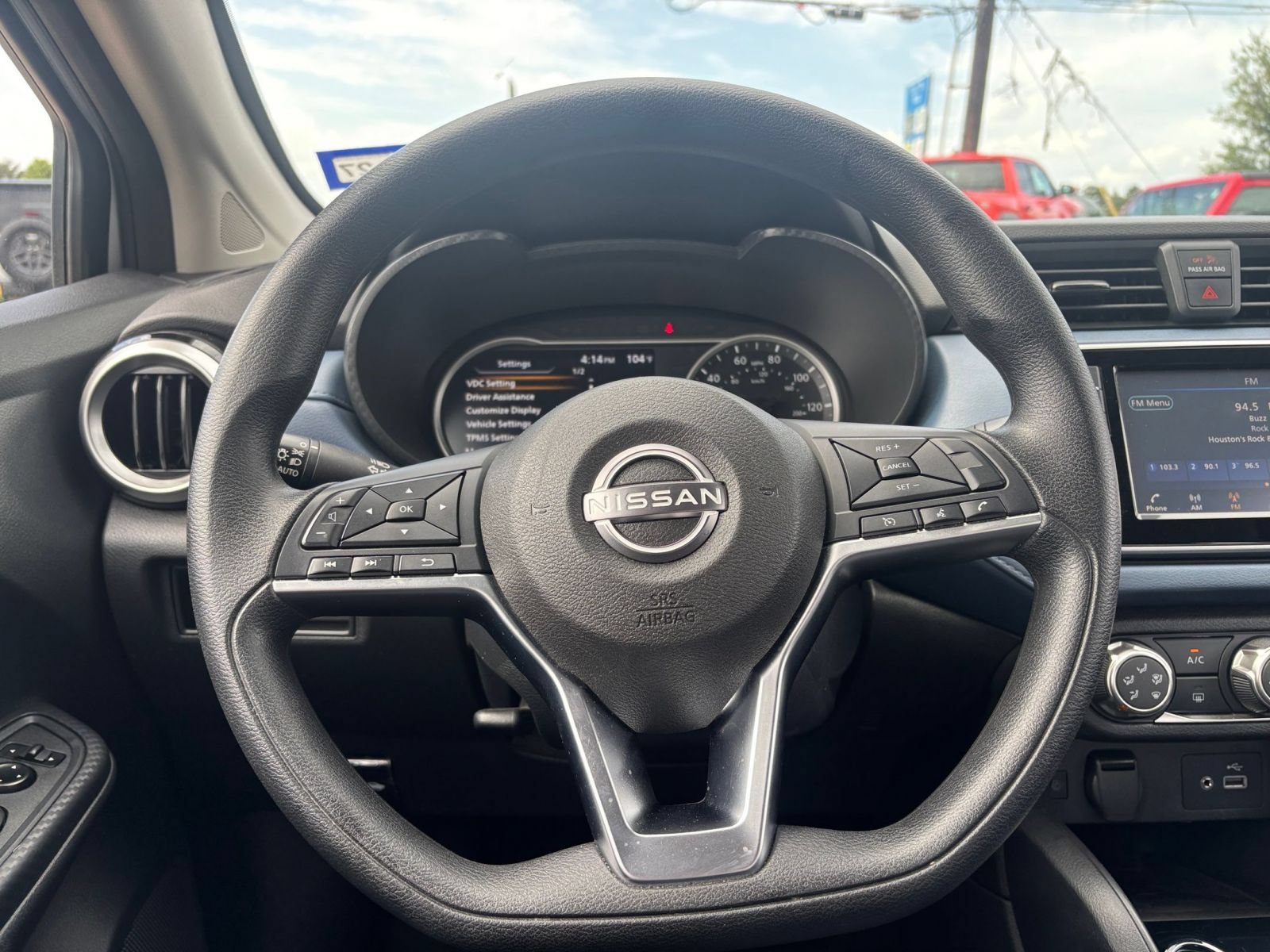 Used 2025 Nissan Versa SV FWD image 25