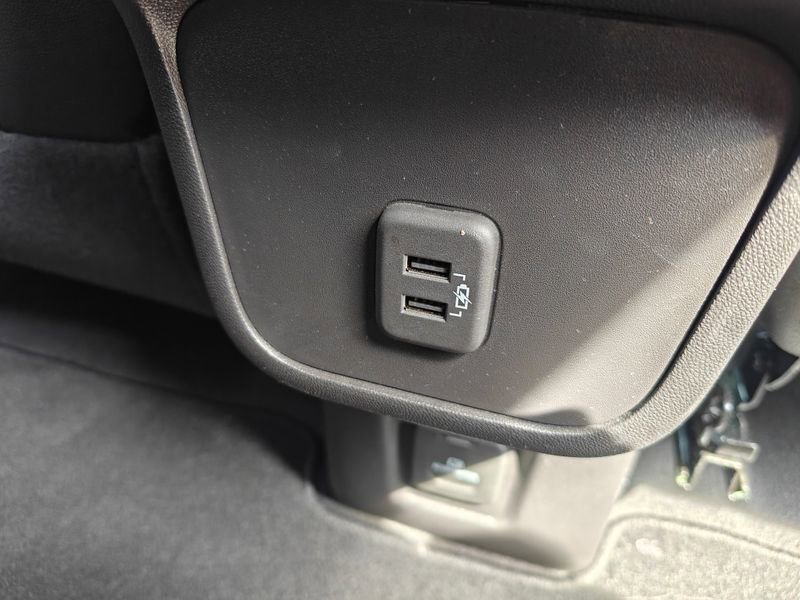 Used 2024 Chevrolet Equinox RS image 23