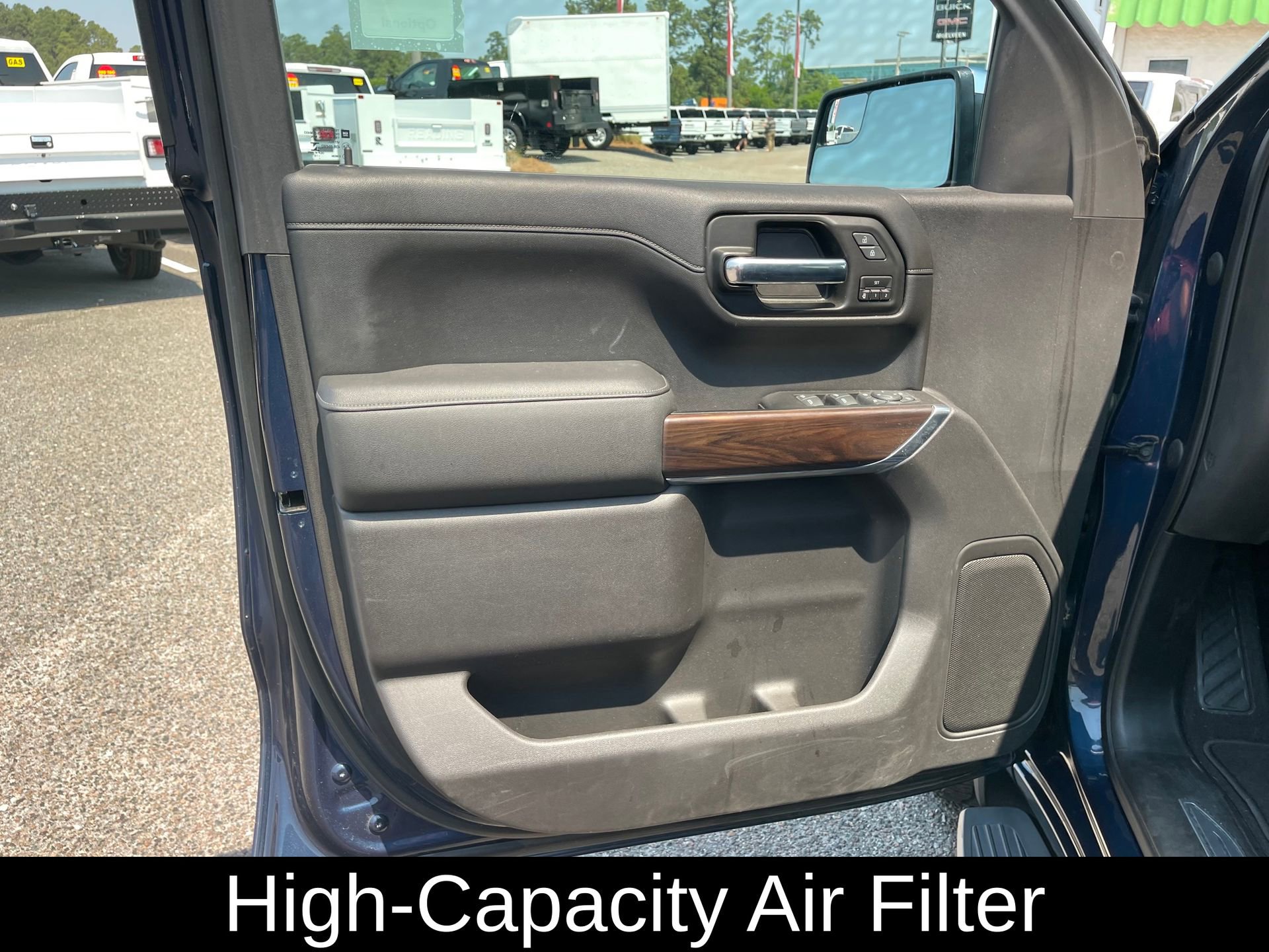 Used 2019 GMC Sierra 1500 SLT w/ SLT Premium Package AWD/4WD image 11