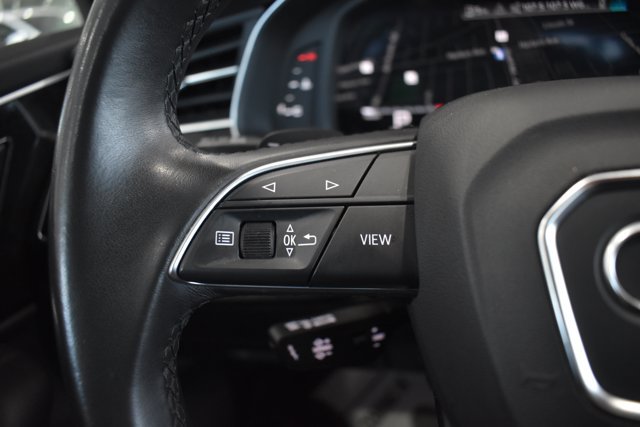 Used 2023 Audi Q7 3.0T Premium AWD/4WD image 21