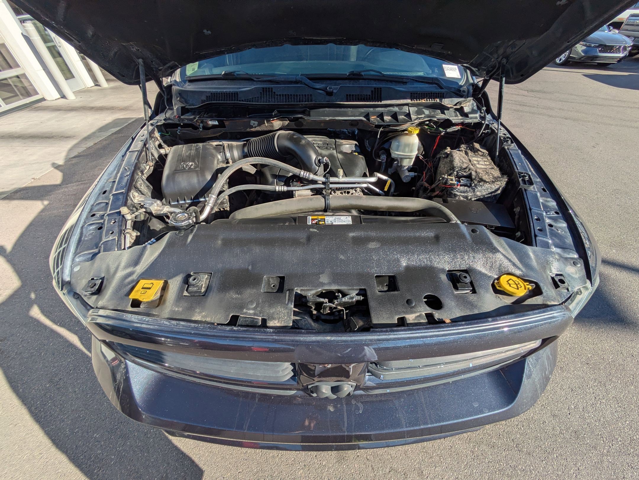 Used 2014 RAM 1500 Sport w/ Sport Premium Group image 32