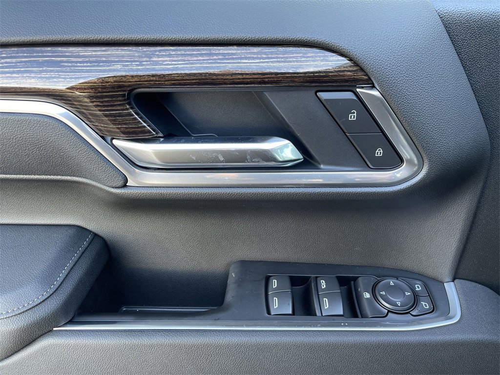 New 2026 GMC Sierra 1500 Elevation image 23