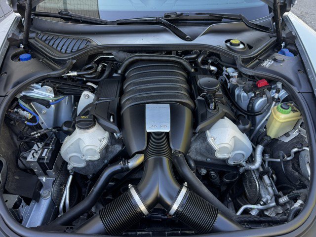 Used 2016 Porsche Panamera Edition RWD image 5