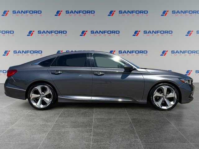 Used 2018 Honda Accord Touring image 6