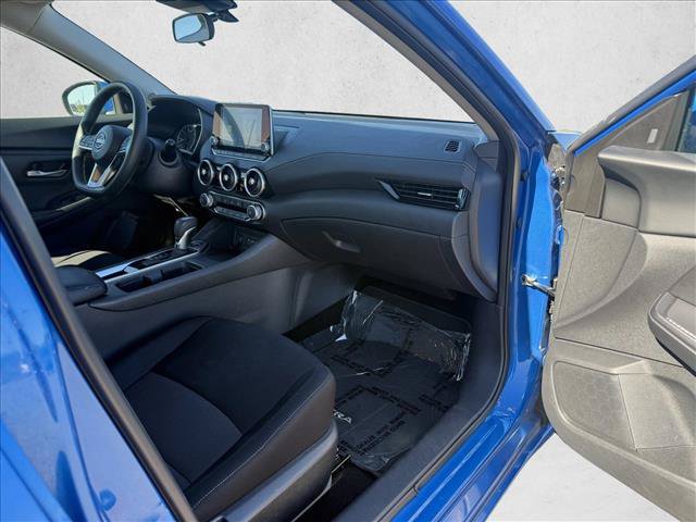 Used 2024 Nissan Sentra SV FWD image 13
