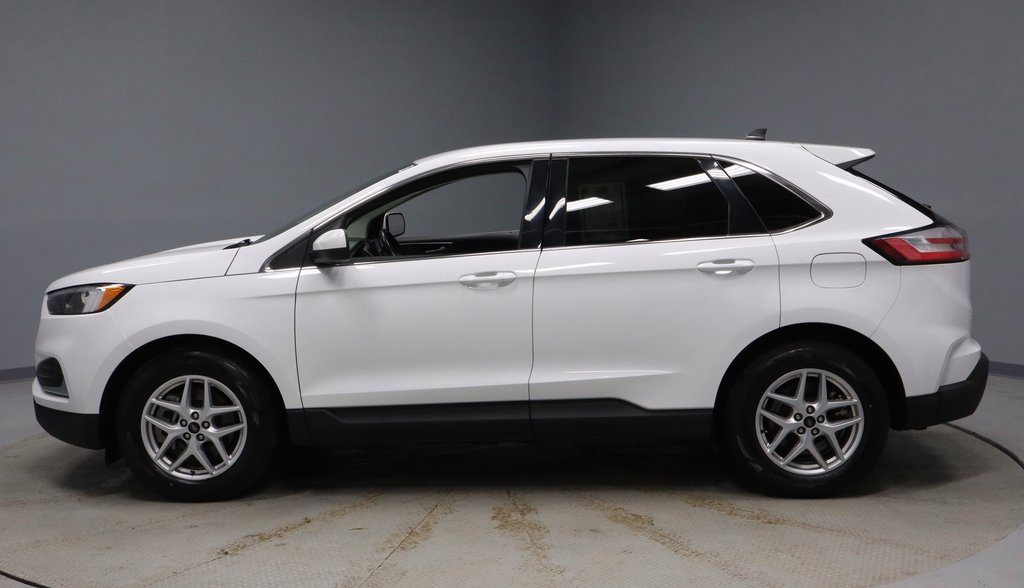 Certified 2024 Ford Edge SEL image 8