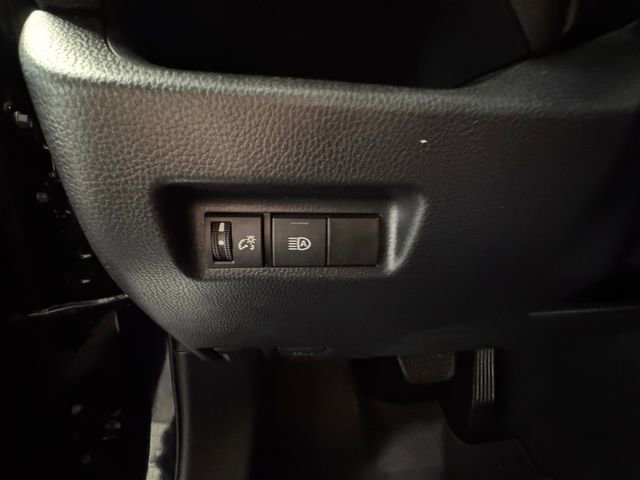 Used 2020 Toyota RAV4 XLE w/ All Weather Liner Package image 22