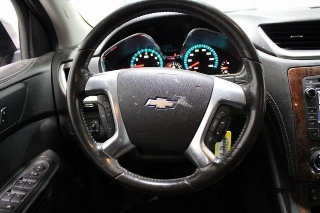 Used 2014 Chevrolet Traverse LT image 4