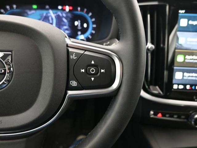 Used 2025 Volvo S60 B5 Core image 23