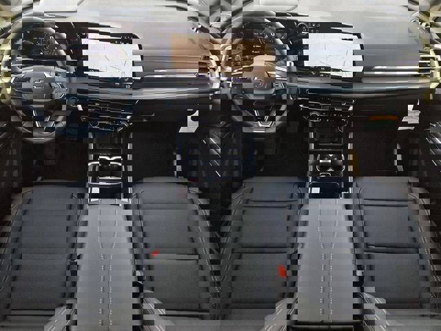 New 2026 Chevrolet Traverse LT w/ Midnight/Sport Edition image 18