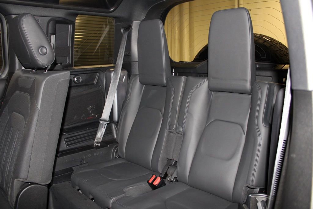 Used 2022 Land Rover Defender 110 X-Dynamic HSE image 42