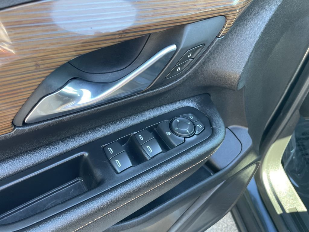 Used 2019 GMC Terrain SLE image 6