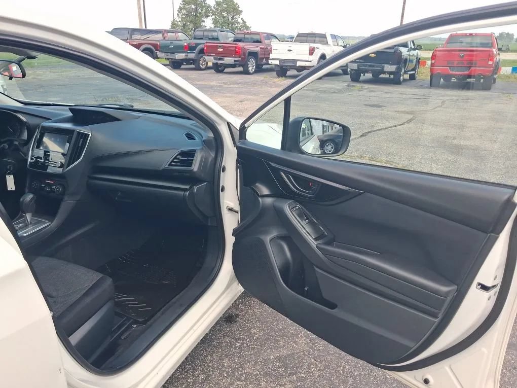 Used 2020 Subaru Impreza 2.0i AWD/4WD image 28