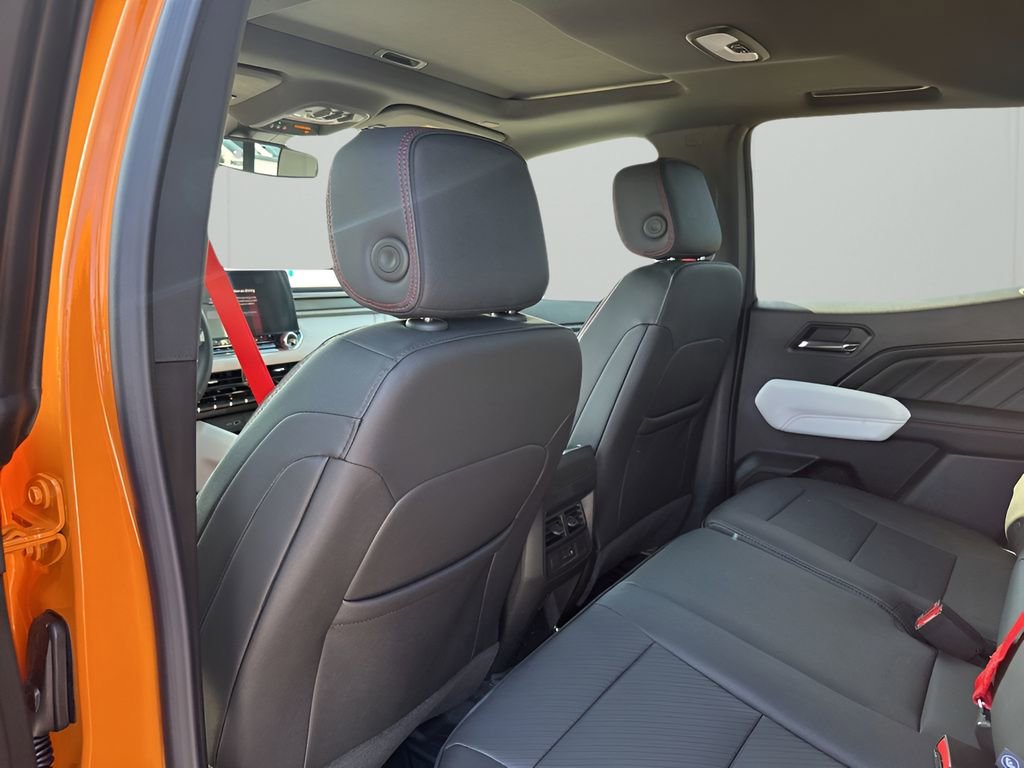 New 2026 GMC Canyon AT4X image 19