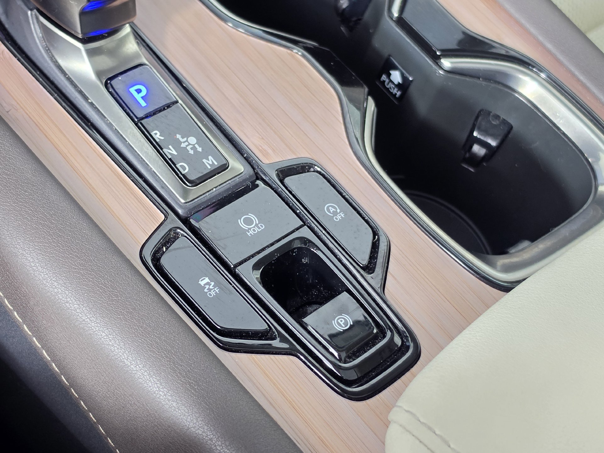Used 2024 Lexus RX 350 FWD w/ Convenience Package image 19
