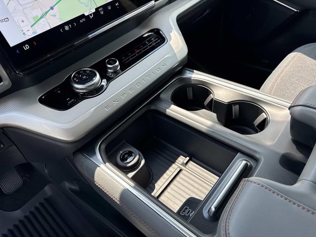 New 2025 Ford Expedition Max Active RWD image 26
