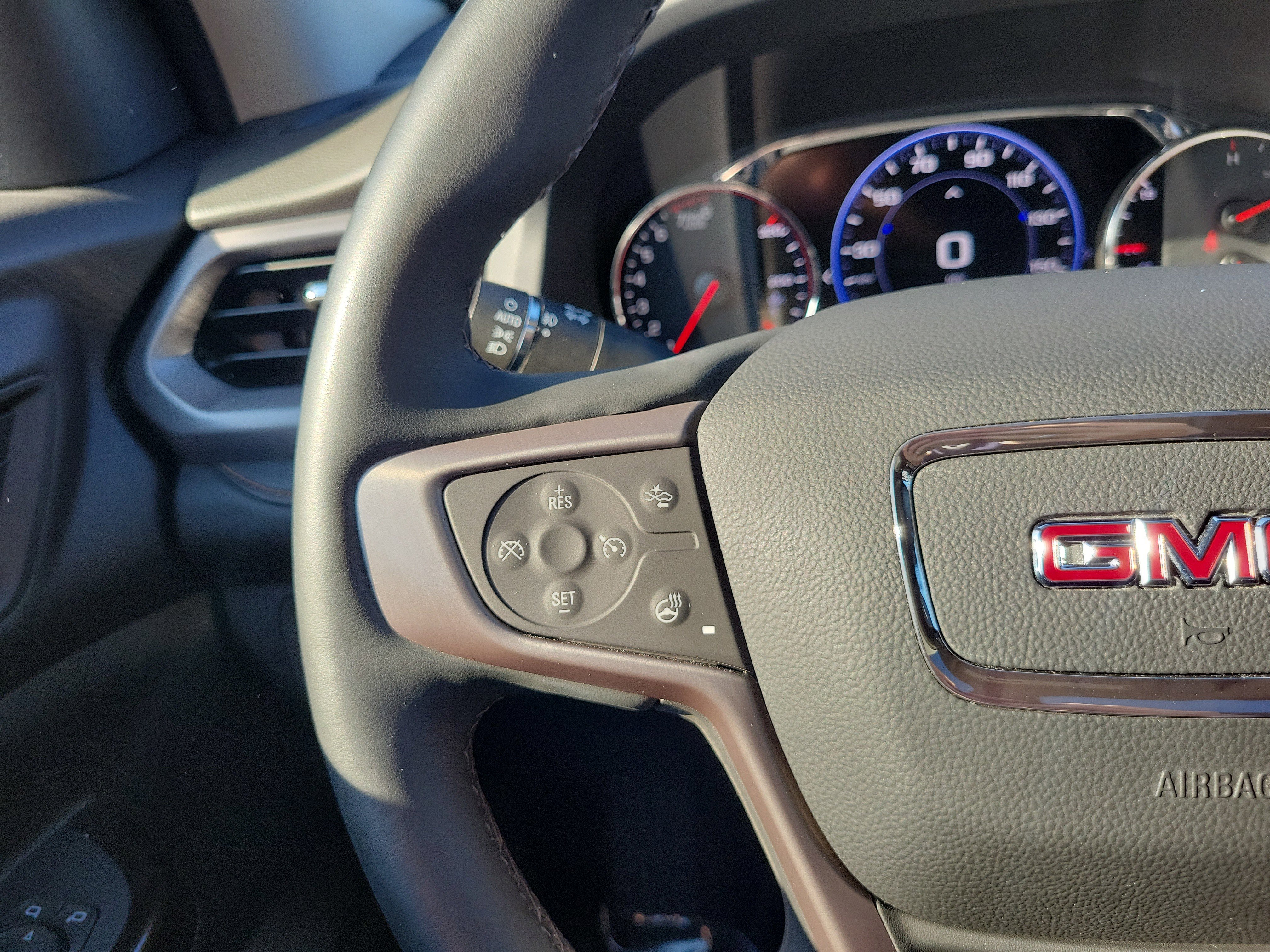 Used 2023 GMC Acadia AT4 w/ Technology Package image 22