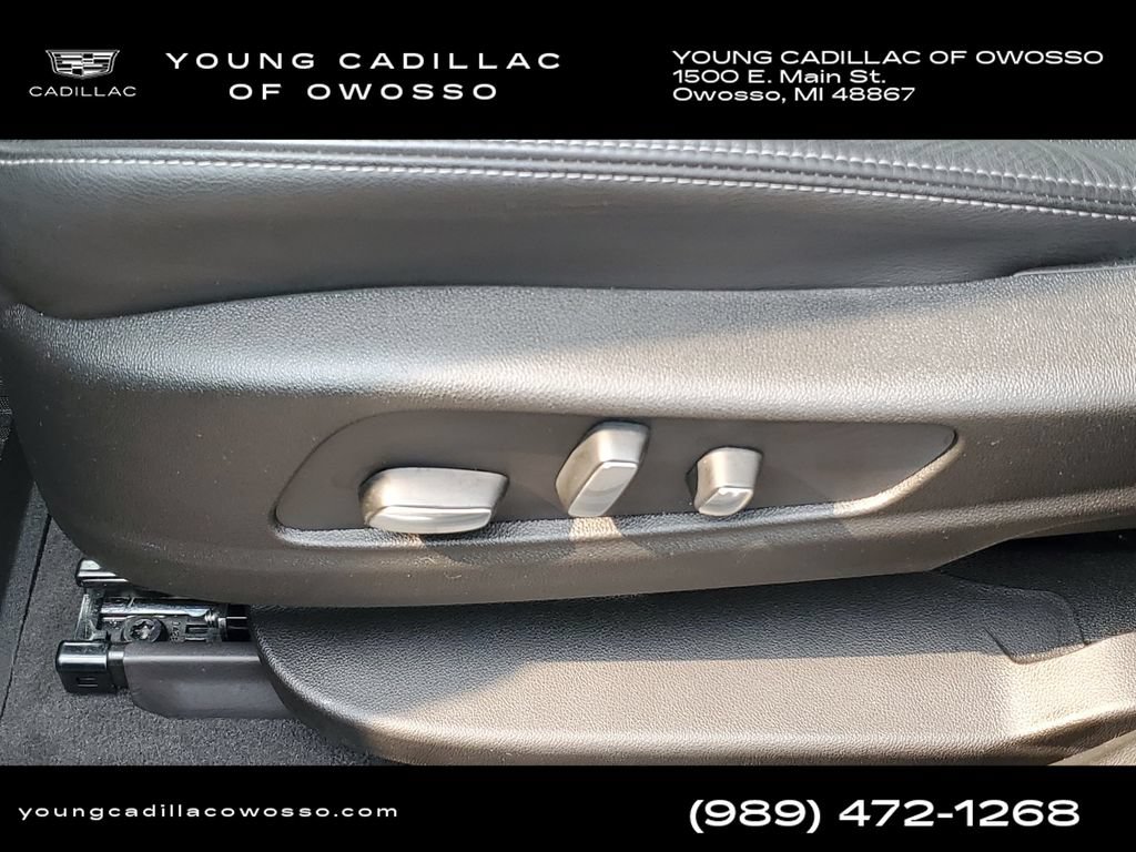 Certified 2025 Cadillac XT6 Premium Luxury w/ LPO, Floor Liner Package AWD/4WD image 9