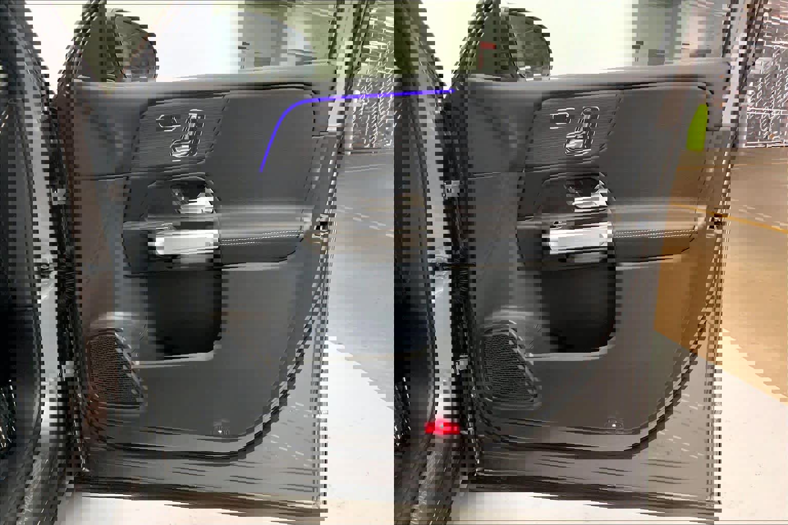 Used 2025 Mercedes-Benz GLB 250 image 9