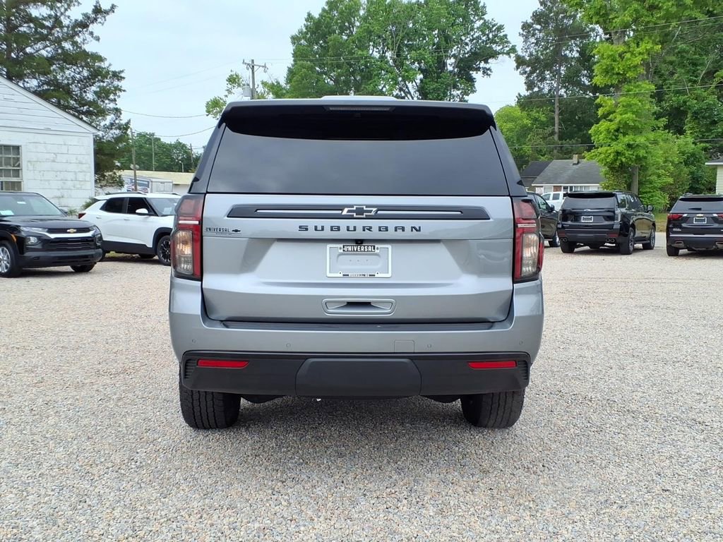 Used 2024 Chevrolet Suburban Z71 w/ Luxury Package AWD/4WD image 6