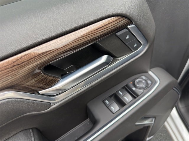 Used 2022 Chevrolet Silverado 1500 LT image 12