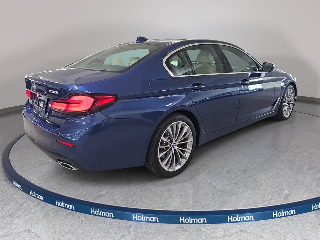 Used 2023 BMW 530i w/ Premium Package RWD image 7