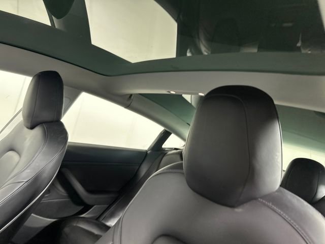 Used 2018 Tesla Model 3 Long Range image 12