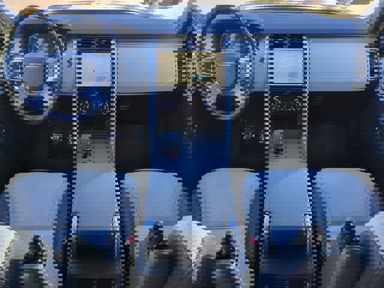 Used 2023 Land Rover Discovery S R-Dynamic image 13