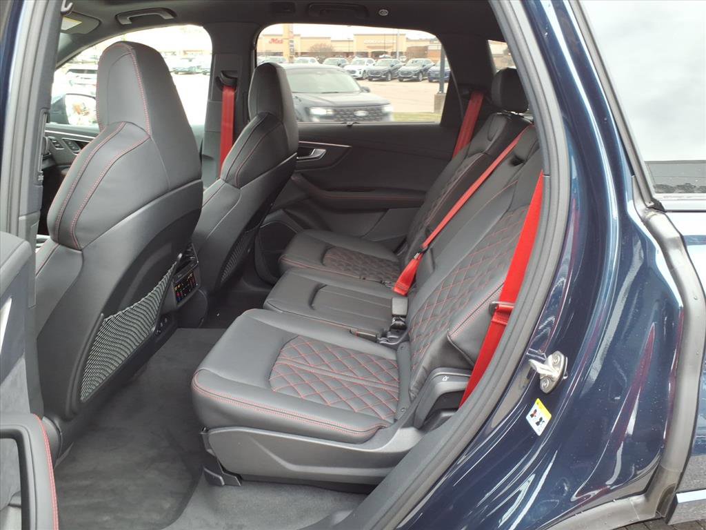 New 2026 Audi Q7 3.0T Prestige image 12