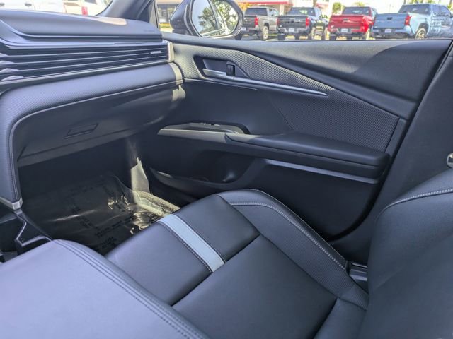 Used 2025 Toyota Camry SE FWD image 16