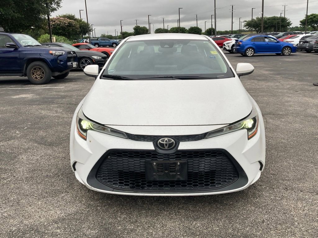 Used 2020 Toyota Corolla LE FWD image 2