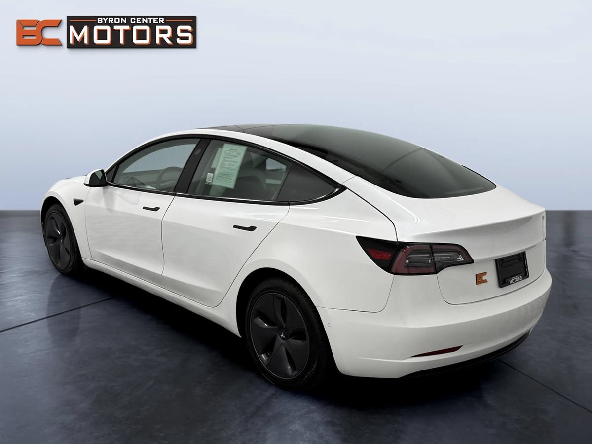 Used 2022 Tesla Model 3 Long Range AWD/4WD image 4