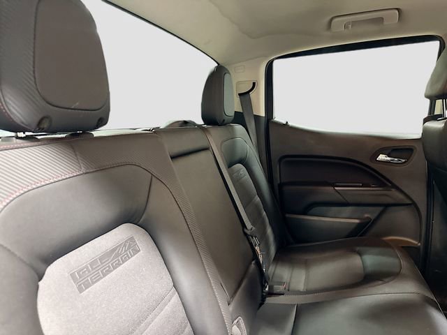 Used 2015 GMC Canyon SLE w/ All-Terrain Package image 27