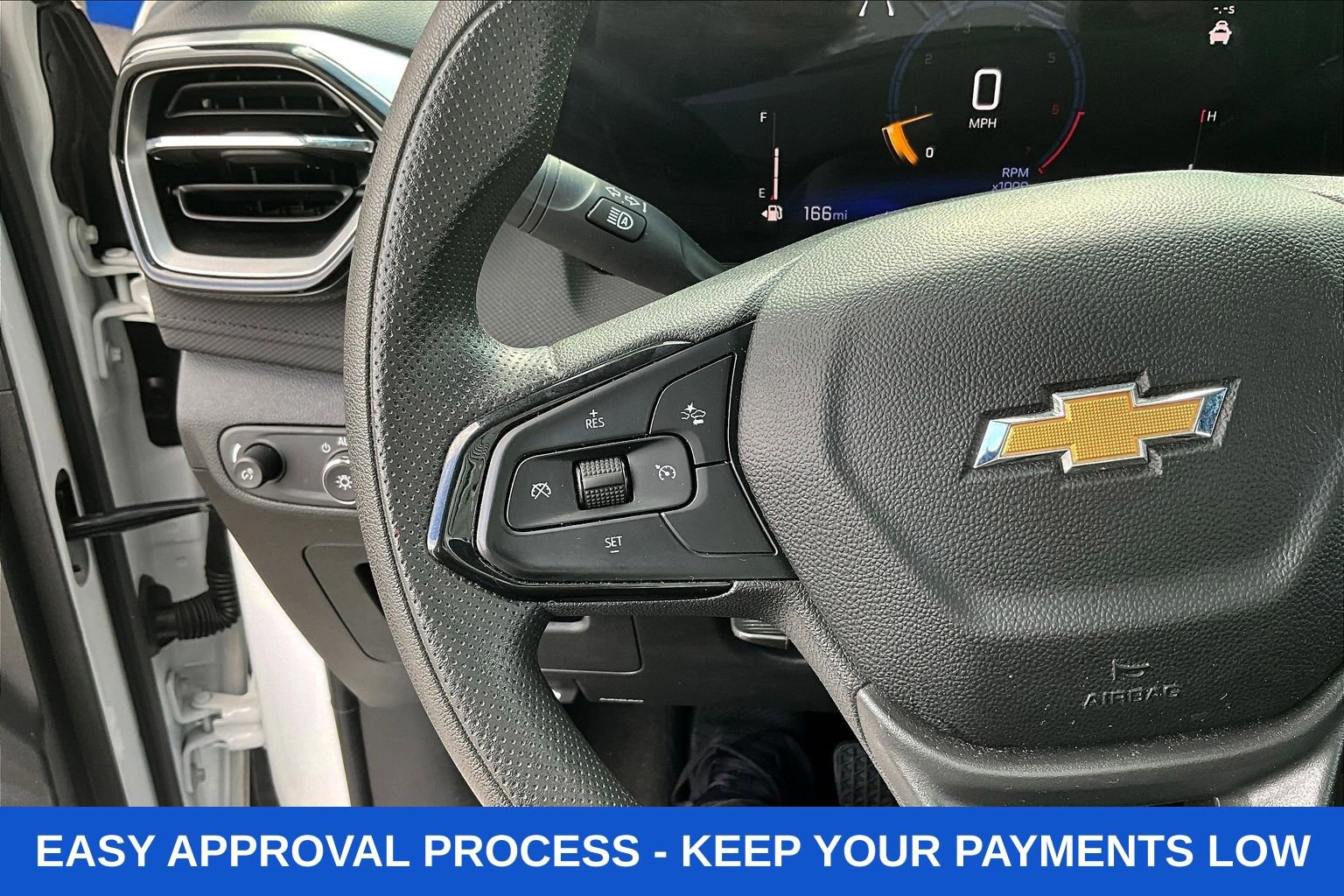 Used 2024 Chevrolet TrailBlazer LS FWD image 13