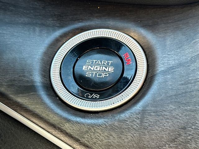 Used 2024 Jeep Grand Cherokee L Limited image 36