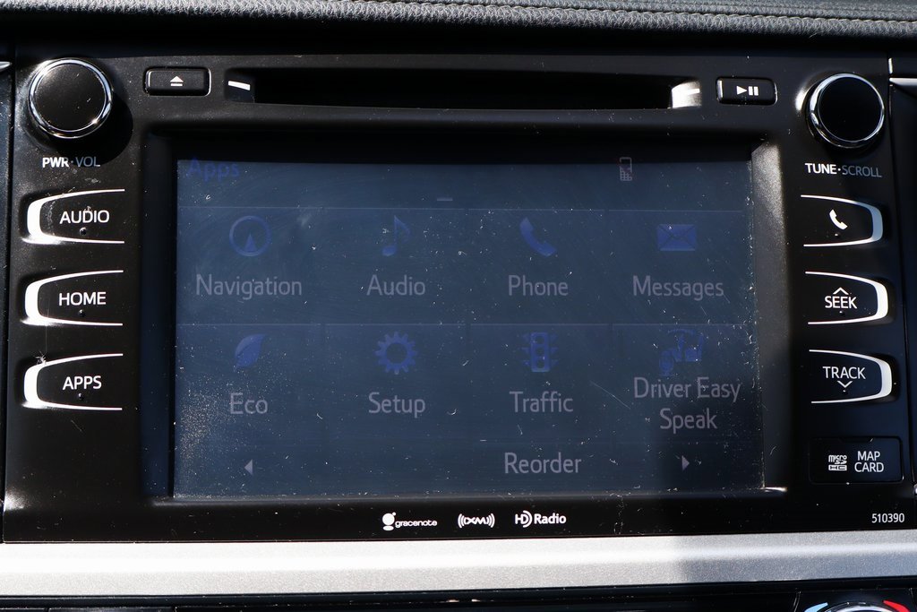 Used 2019 Toyota Highlander XLE image 29